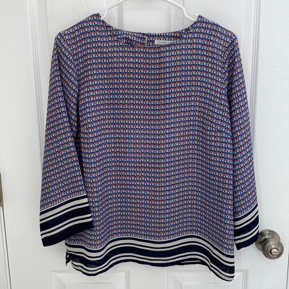 Violet & Claire Geometric Print Stripes Blouse Navy M